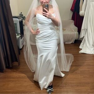 NWOT Wedding Dress